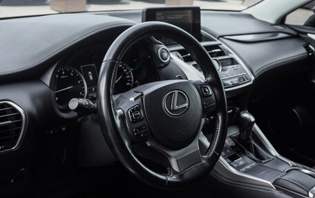 Lexus NX I, 2018 год, 3 700 000 рублей, 12 фотография