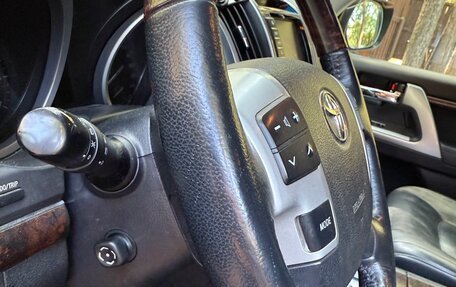 Toyota Land Cruiser 200, 2012 год, 4 500 000 рублей, 10 фотография