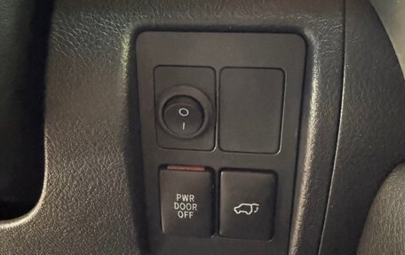 Toyota Land Cruiser 200, 2012 год, 4 500 000 рублей, 11 фотография