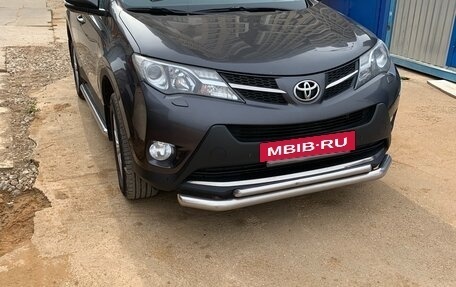 Toyota RAV4, 2014 год, 2 200 000 рублей, 3 фотография