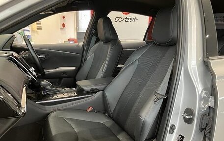 Toyota Crown, 2021 год, 2 980 000 рублей, 12 фотография