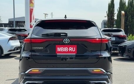 Toyota Harrier, 2021 год, 2 940 000 рублей, 4 фотография
