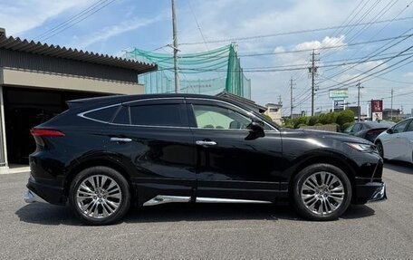 Toyota Harrier, 2021 год, 2 940 000 рублей, 38 фотография
