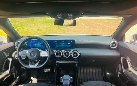 Mercedes-Benz CLA, 2021 год, 2 100 000 рублей, 6 фотография