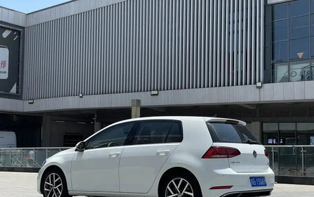 Volkswagen Golf VII, 2020 год, 1 400 000 рублей, 10 фотография