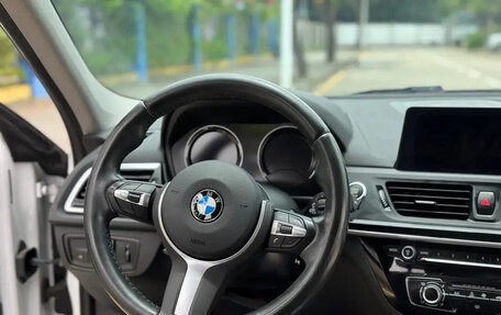 BMW 1 серия, 2021 год, 1 600 000 рублей, 11 фотография