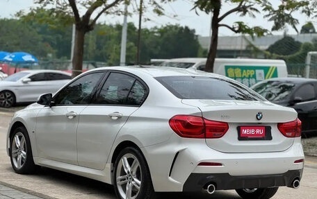 BMW 1 серия, 2021 год, 1 600 000 рублей, 7 фотография
