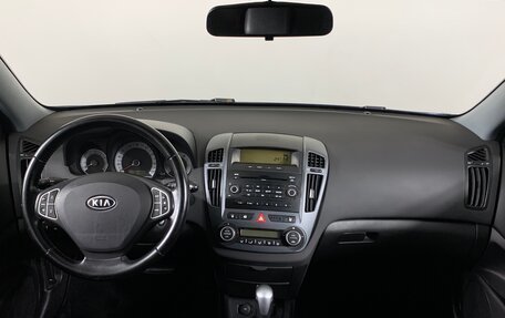 KIA cee'd I рестайлинг, 2009 год, 636 000 рублей, 12 фотография