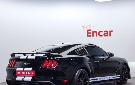 Ford Mustang VI рестайлинг, 2019 год, 1 850 777 рублей, 3 фотография