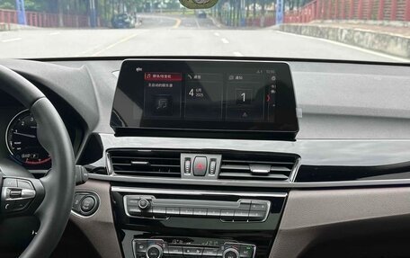 BMW X1, 2021 год, 2 700 000 рублей, 14 фотография