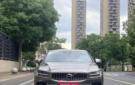 Volvo S60 III, 2020 год, 2 000 000 рублей, 2 фотография