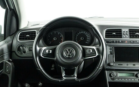 Volkswagen Polo VI (EU Market), 2018 год, 1 268 989 рублей, 18 фотография
