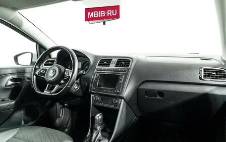 Volkswagen Polo VI (EU Market), 2018 год, 1 268 989 рублей, 9 фотография