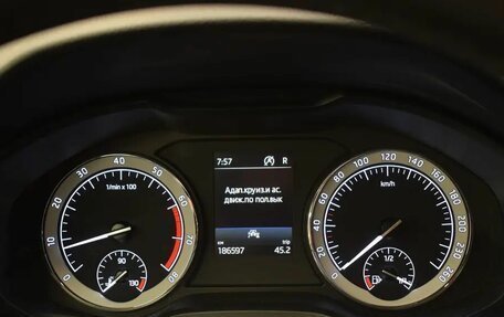 Skoda Karoq I, 2020 год, 1 847 000 рублей, 6 фотография