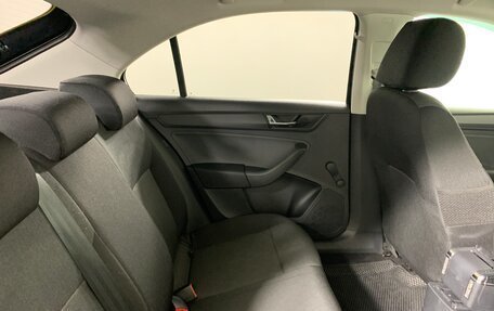 Skoda Rapid I, 2018 год, 863 000 рублей, 16 фотография
