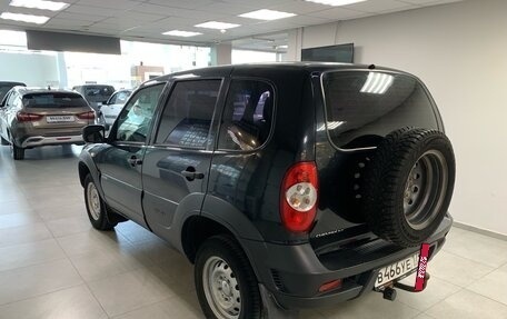 Chevrolet Niva I рестайлинг, 2018 год, 699 000 рублей, 6 фотография