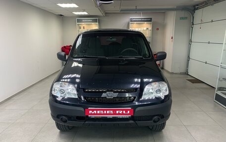 Chevrolet Niva I рестайлинг, 2018 год, 699 000 рублей, 2 фотография