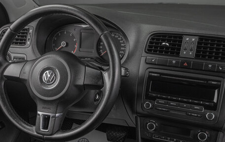 Volkswagen Polo VI (EU Market), 2015 год, 929 000 рублей, 13 фотография