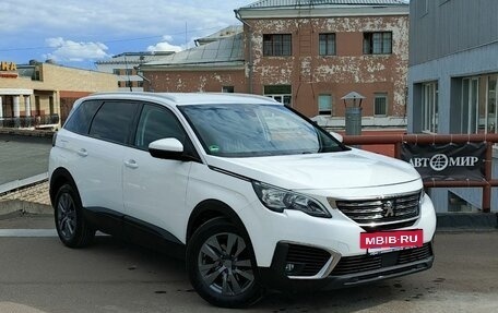 Peugeot 5008 II, 2018 год, 1 899 000 рублей, 3 фотография