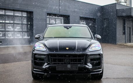 Porsche Cayenne III, 2024 год, 31 990 000 рублей, 2 фотография