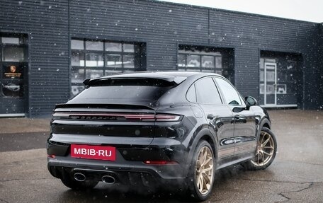 Porsche Cayenne III, 2024 год, 31 990 000 рублей, 3 фотография