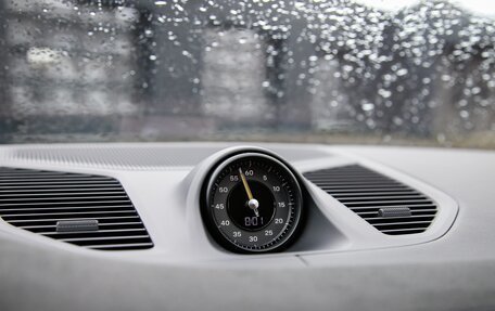 Porsche Cayenne III, 2024 год, 31 990 000 рублей, 16 фотография