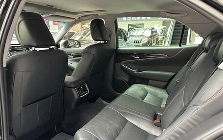 Toyota Crown, 2018 год, 3 100 000 рублей, 7 фотография