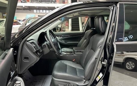 Toyota Crown, 2018 год, 3 100 000 рублей, 16 фотография