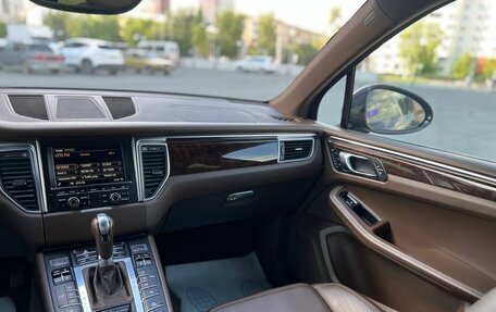 Porsche Macan I рестайлинг, 2015 год, 3 560 000 рублей, 14 фотография
