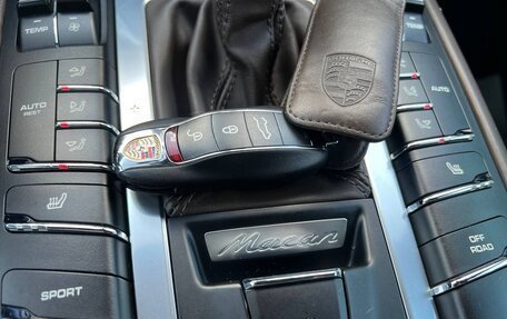 Porsche Macan I рестайлинг, 2015 год, 3 560 000 рублей, 31 фотография