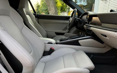 Porsche 911, 2020 год, 16 990 000 рублей, 15 фотография