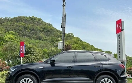 Volkswagen Touareg III, 2020 год, 3 650 000 рублей, 3 фотография