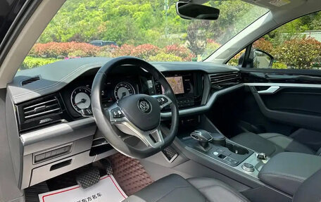Volkswagen Touareg III, 2020 год, 3 650 000 рублей, 6 фотография