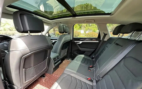 Volkswagen Touareg III, 2020 год, 3 650 000 рублей, 8 фотография