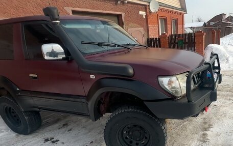 Toyota Land Cruiser Prado 90 рестайлинг, 1997 год, 1 100 000 рублей, 21 фотография