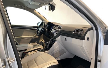 Volkswagen Tiguan II, 2017 год, 2 200 000 рублей, 7 фотография
