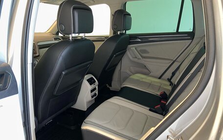 Volkswagen Tiguan II, 2017 год, 2 200 000 рублей, 25 фотография