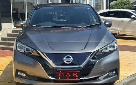Nissan Leaf II, 2018 год, 940 000 рублей, 5 фотография