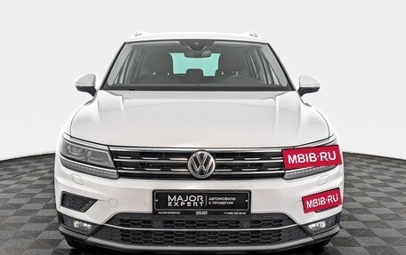 Volkswagen Tiguan II, 2019 год, 2 750 000 рублей, 2 фотография