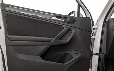 Volkswagen Tiguan II, 2019 год, 2 750 000 рублей, 19 фотография