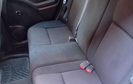 Pontiac Vibe II, 2003 год, 480 000 рублей, 10 фотография
