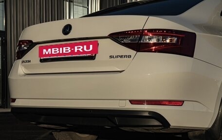 Skoda Superb III рестайлинг, 2019 год, 2 050 000 рублей, 12 фотография