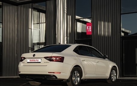 Skoda Superb III рестайлинг, 2019 год, 2 050 000 рублей, 9 фотография