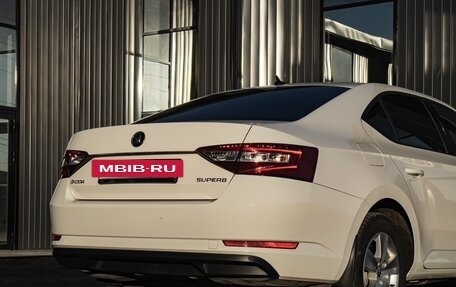 Skoda Superb III рестайлинг, 2019 год, 2 050 000 рублей, 13 фотография