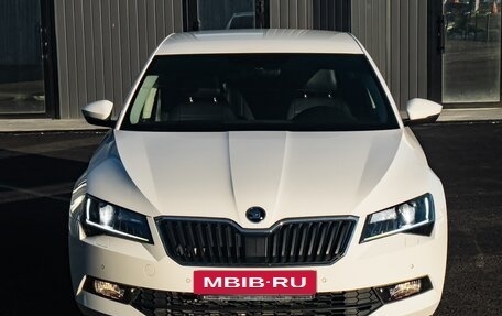 Skoda Superb III рестайлинг, 2019 год, 2 050 000 рублей, 5 фотография