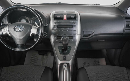 Toyota Auris II, 2007 год, 749 000 рублей, 13 фотография