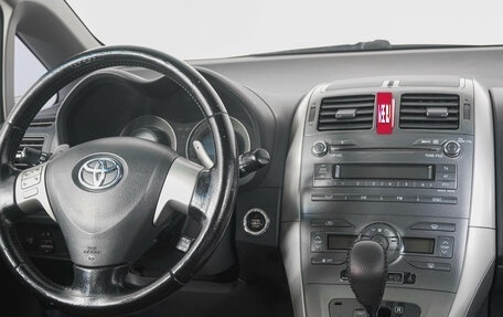 Toyota Auris II, 2007 год, 749 000 рублей, 12 фотография