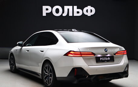 BMW 5 серия, 2023 год, 7 750 000 рублей, 2 фотография