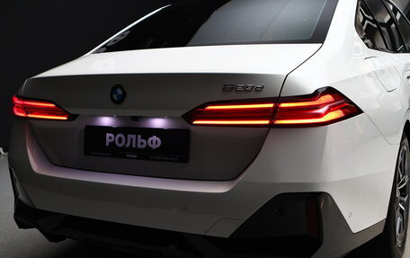 BMW 5 серия, 2023 год, 7 750 000 рублей, 14 фотография