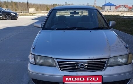 Nissan Sunny B15, 2002 год, 285 000 рублей, 3 фотография